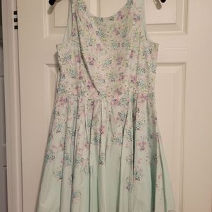 Sleeveless dress